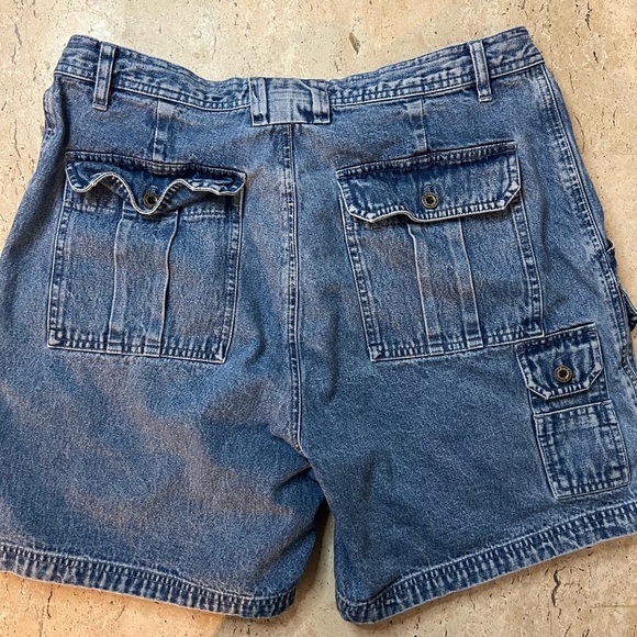 *Vintage* 1990’s Eddie Bauer Dad Jean Shorts Size 36 - Picture 2 of 5